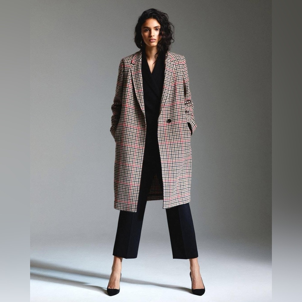 Babaton Houndstooth Coat - Black and Tan